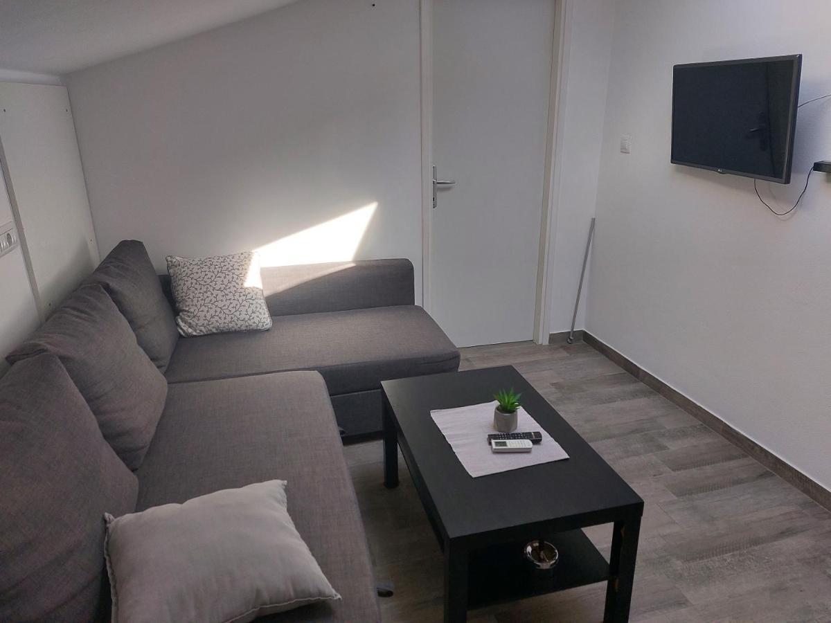 Apartmani Popovic Porec Exterior photo