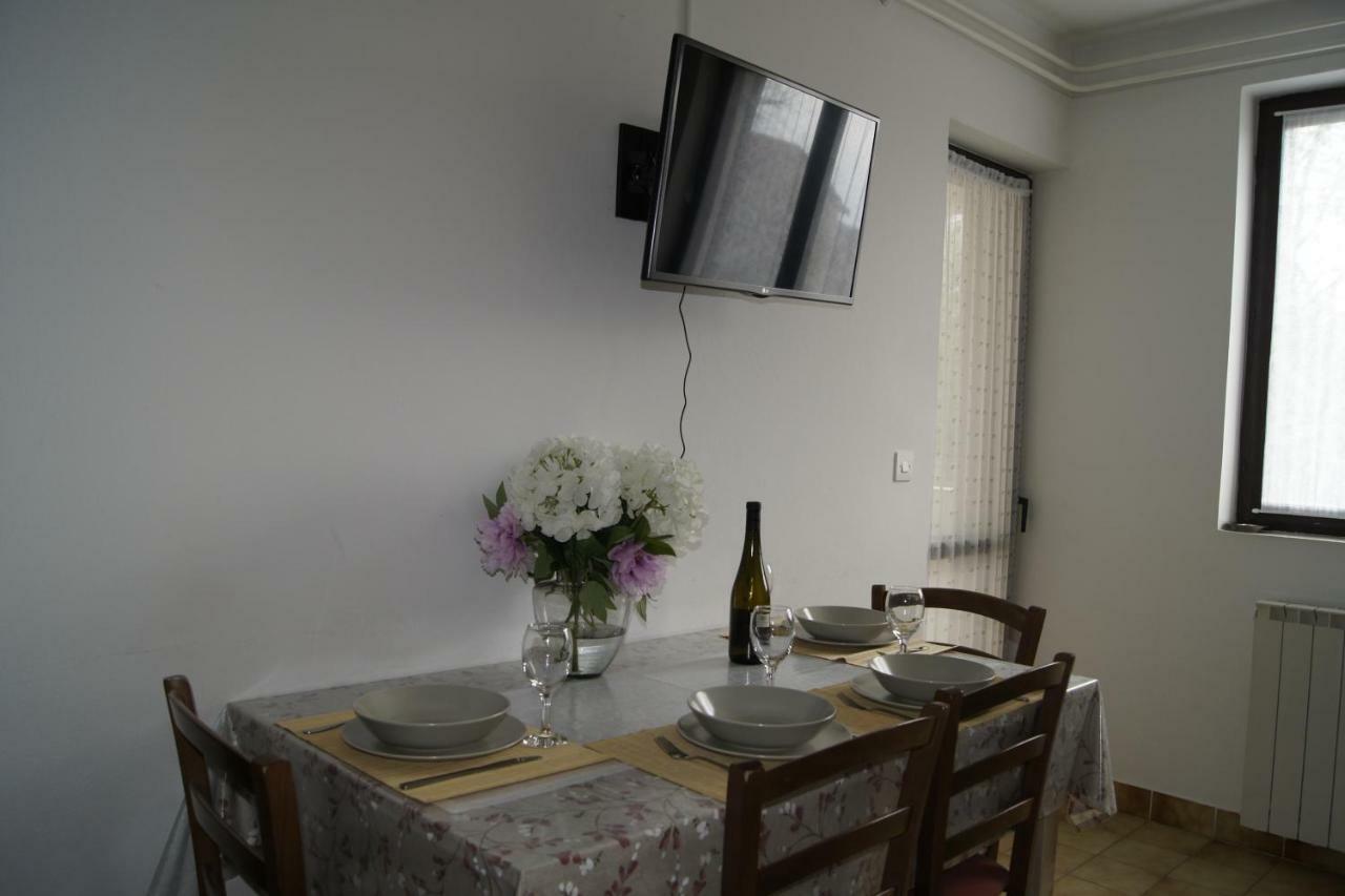 Apartmani Popovic Porec Exterior photo
